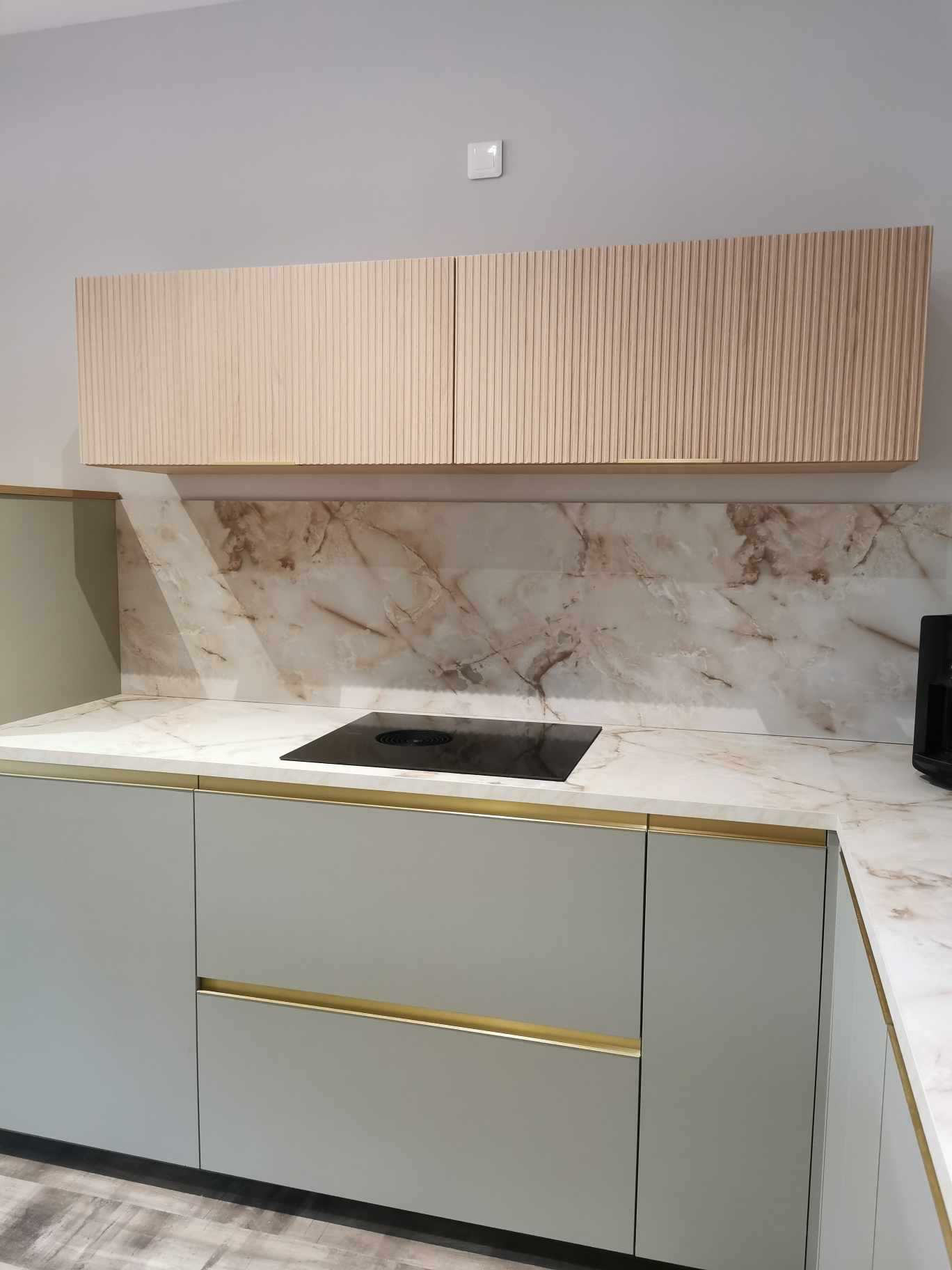 Cuisine sur mesure avec plaque aspirante BORA